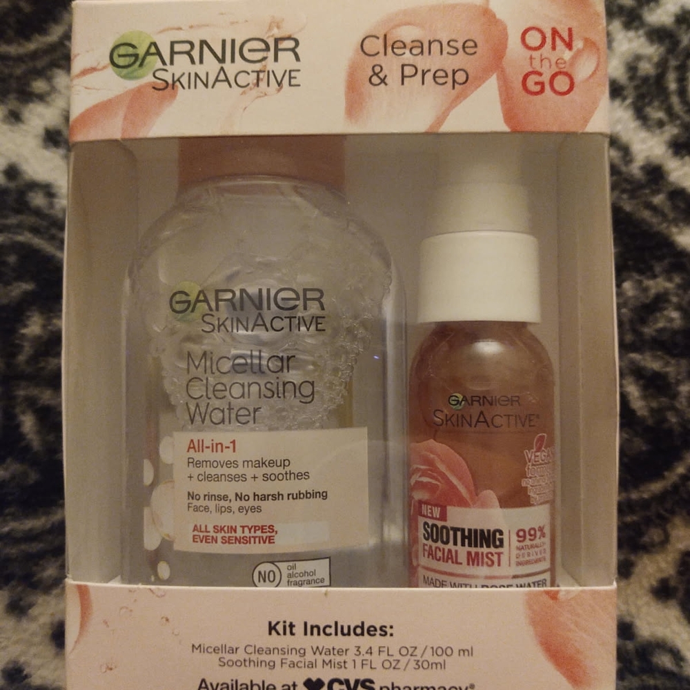 Garnier SkinActive Cleanse & Prep Kit